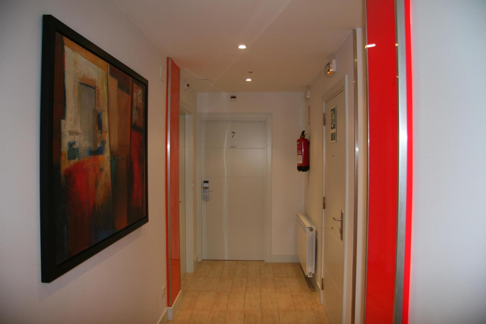 Ekia Pentsioa Hotel Зарауц Екстериор снимка