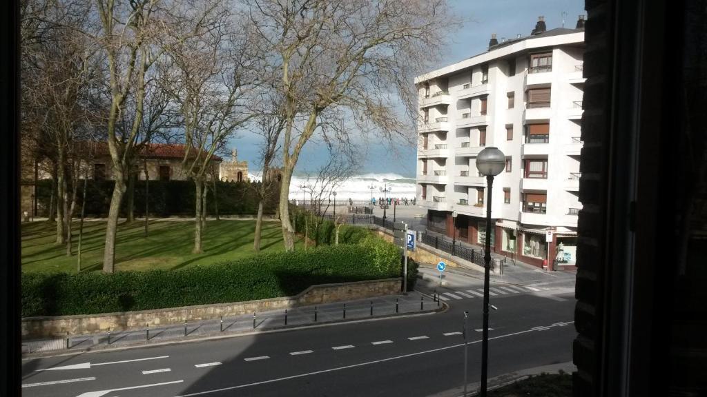 Ekia Pentsioa Hotel Зарауц Стая снимка